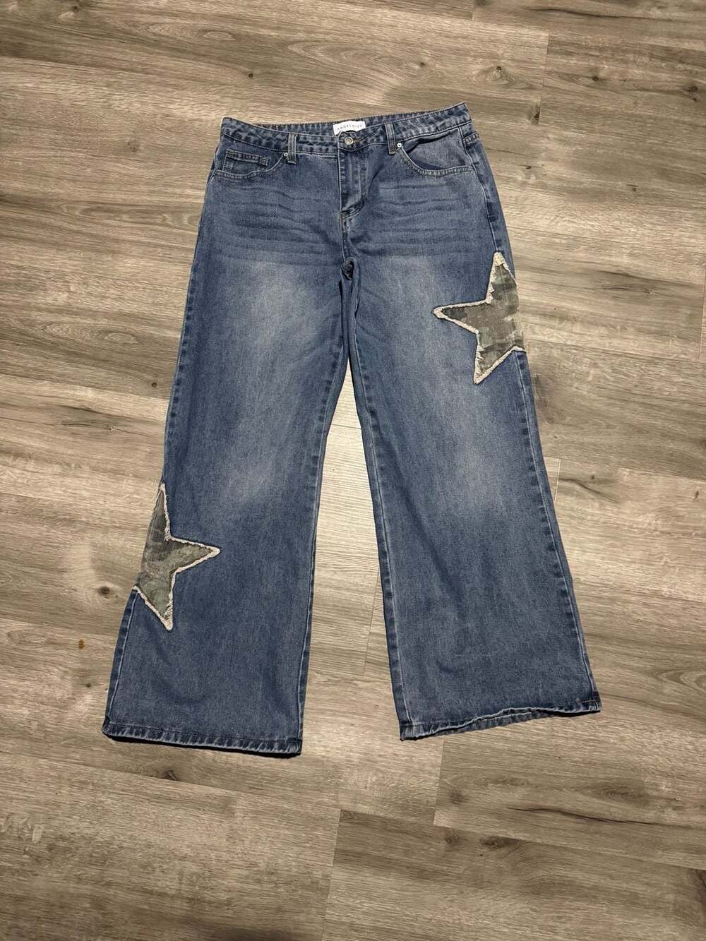 Angel Kiss Wide Leg Jeans Size 11/20 Blue Denim Camo Star Patch